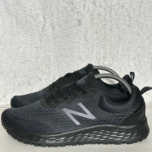 New Balance Womens Black Fresh Foam Arishi v3 Work/Walking Sneakers Shoes SZ 8 - Picture 2 of 12